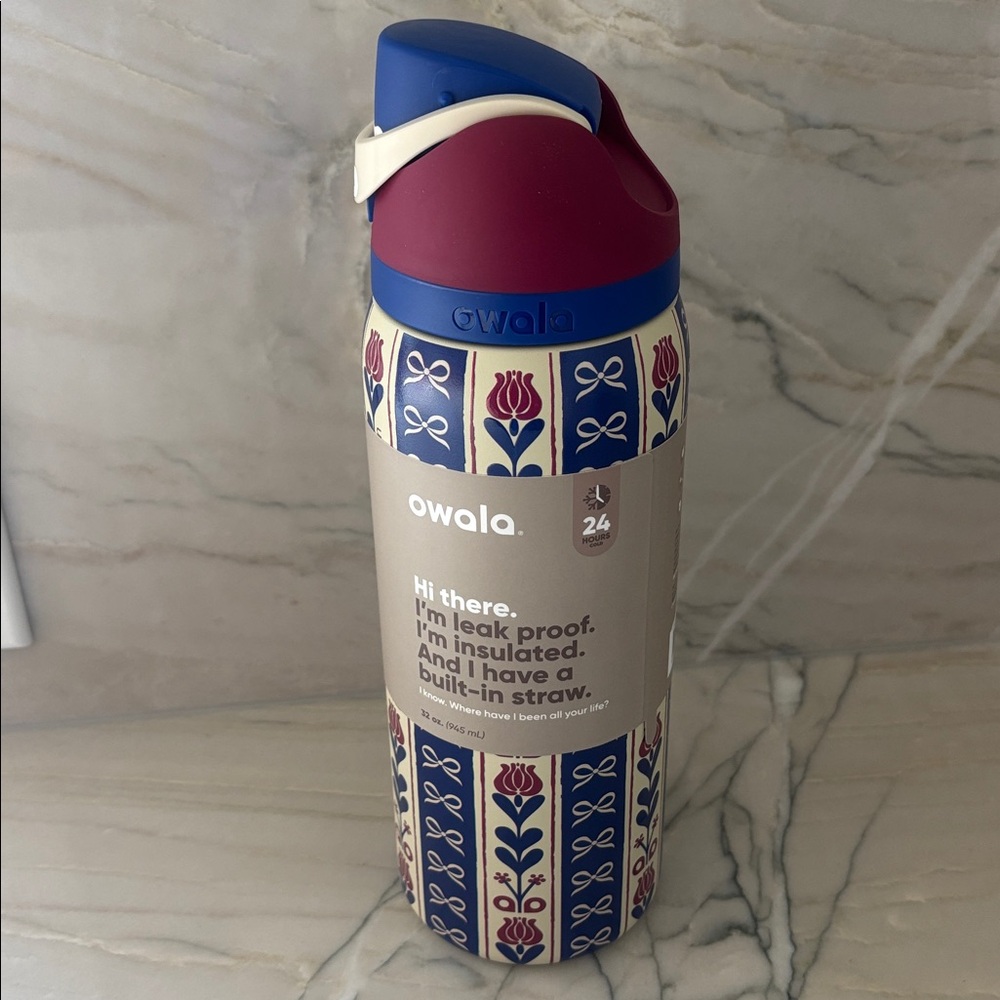 Owala FreeSip 32oz Holiday Hygge Holiday Collection Insulated Bottle‎ NWT